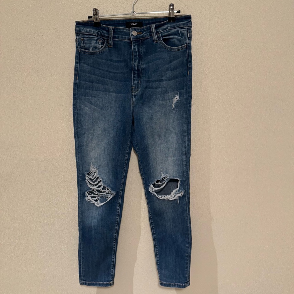 Vervet by Flying Monkey Women's Distressed Skinny Jeans - Blue